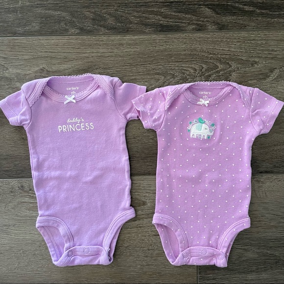 Set of 8 Carter’s Baby Girl Onesies Sz NB - Picture 5 of 6